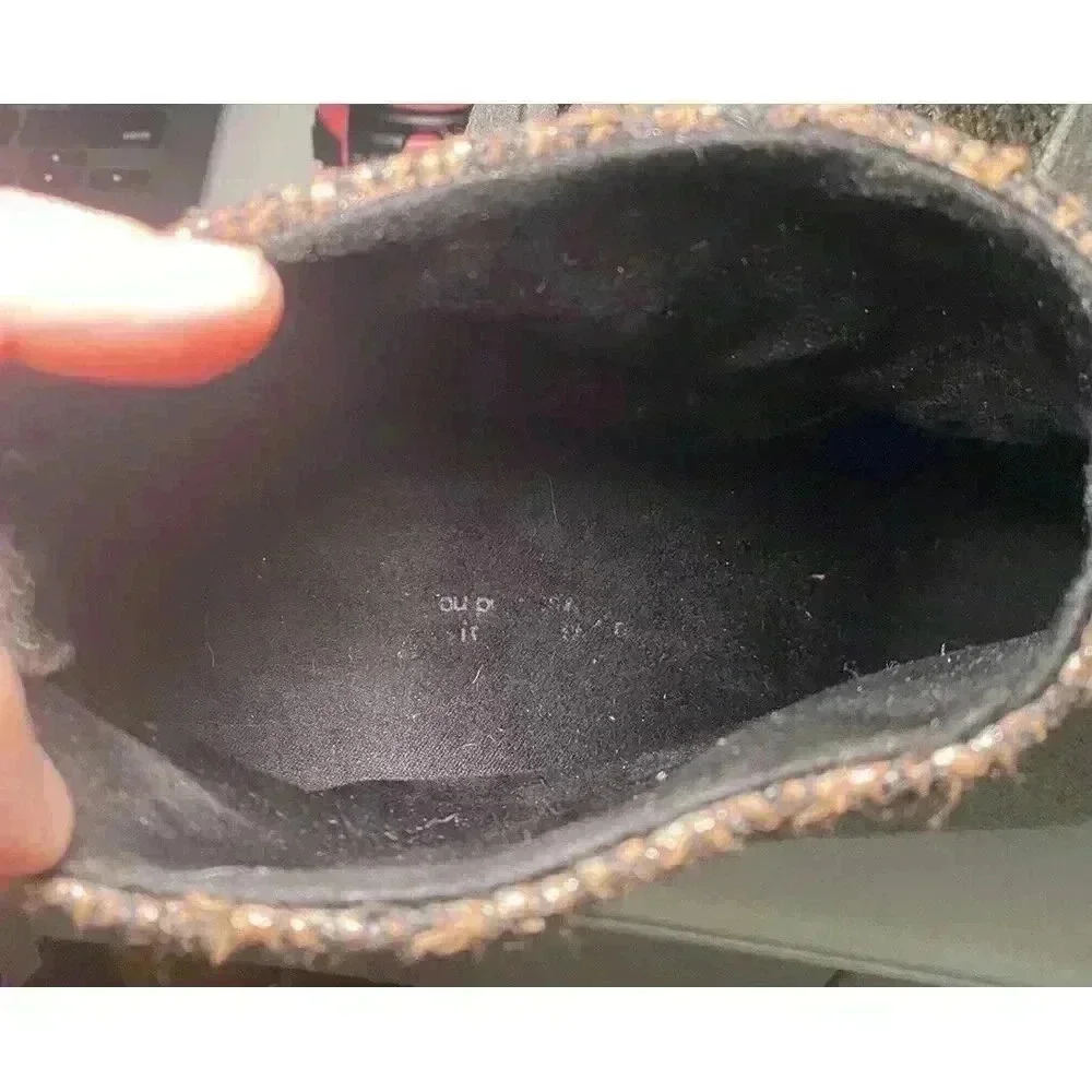 Toms preowned couple
